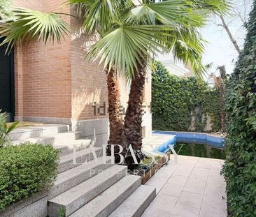 Alquiler de casa o chalet independiente en Calle de Donoso Montesinos - Photo 3