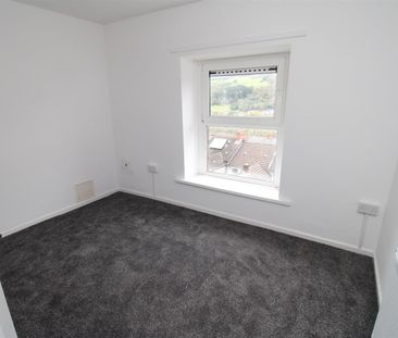 House - Terraced For Rent Ty'r Felin Street, Mountain Ash - Photo 5