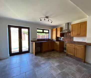 2 bedroom house to rent - Photo 6