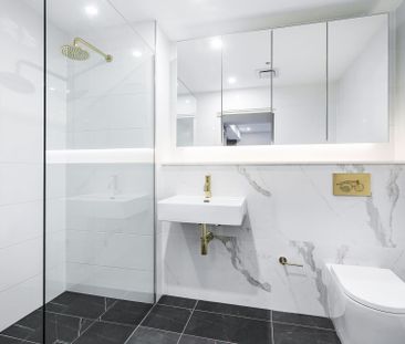 H7133/19 Amalfi Drive, Wentworth Point - Photo 5