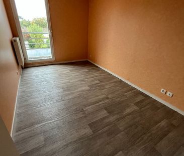 APPARTEMENT T 3 - Avenue du 8 Mai à Poitiers - Photo 6