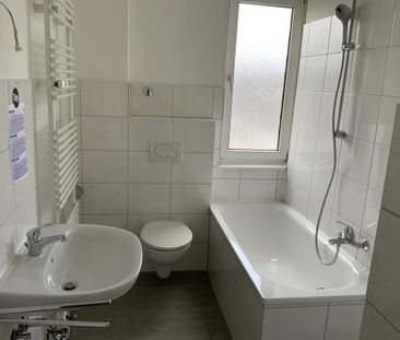 Schöne und einzugsbereite 3-Zimmer-Wohnung in Hagen Wehringhausen a... - Photo 6