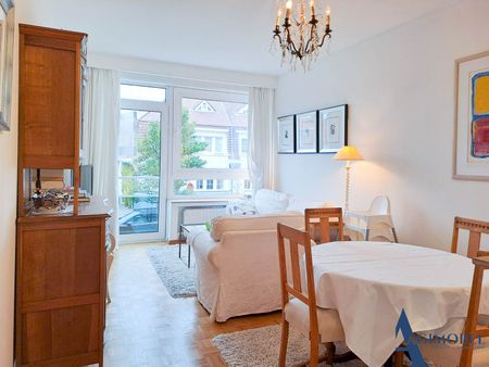 Charmant en lichtrijk 1-slaapkamer appartement met zicht op de villa's - Photo 2