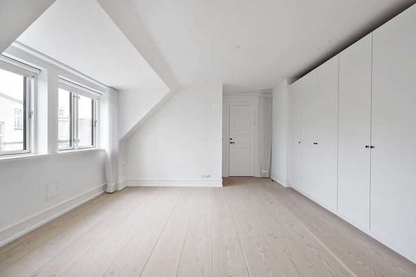 Enestående penthouse med tagterrasse - Photo 1