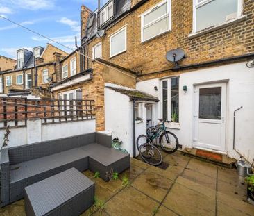 2 bedroom terraced house to rent - Photo 4