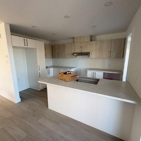 5 ½ Spacieux – Immeuble Tranquille - Photo 3