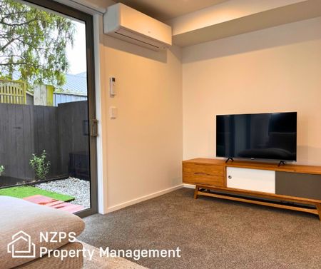 7 Edmund Anscombe Place , Caversham - Photo 2