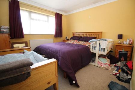 3 bedroom house to rent - Photo 3