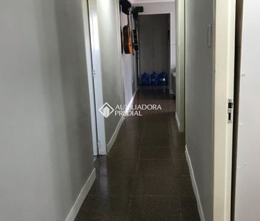 Apartamento com 3 quartos e 72m² para alugar em Humaitá, Porto Alegre. - Foto 2