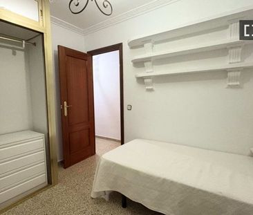 3 bedroom luxury Flat for rent in Seville, Spain - Photo 4