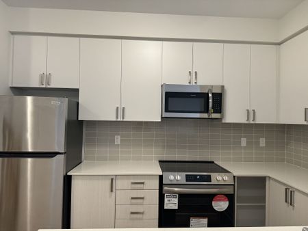 For Lease - 1865 Pickering Parkway Unit# #208, Pickering, Ontario - Photo 2