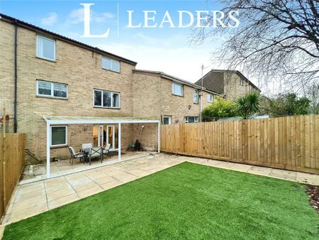 1 bedroom in a house share to rent - Photo 5