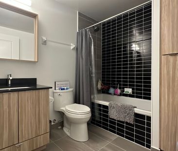 For Lease - 4655 Metcalfe Avenue Unit# 1205, Mississauga, Ontario - Photo 2