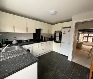 2 bedroom house to rent - Photo 3