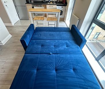 Studio Flat, Fletcher Court, NW9 - Photo 2