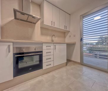 Piso 2 habitaciones de 69 m² en Les Marines (03700) - Photo 5