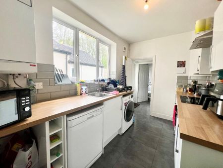 2 bedroom terraced house to rent - Photo 3