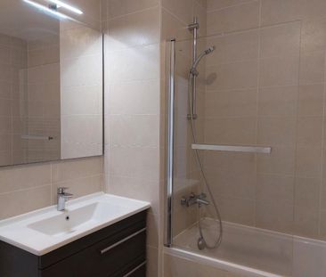 location Appartement T3 DE 54.3m² À MARSEILLE - Photo 6