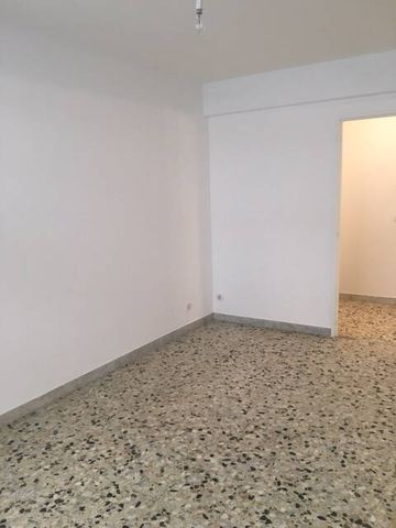 Location appartement 1 pièce 26 m² à Nice (06100) - Photo 2