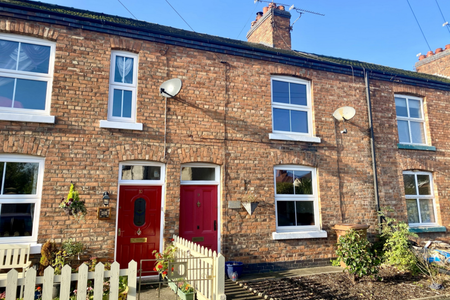 2 bedroom terraced house to rent - Photo 4