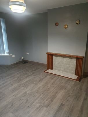 3 Bed Semi-Detached House, Upton Road, B33 - Photo 1