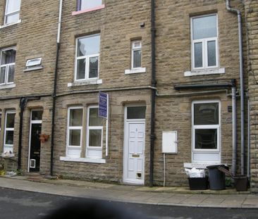 2 bedroom terraced house to rent - Photo 2
