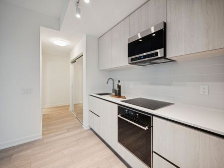For Lease - 110 Broadway Avenue Unit# 1705, Toronto, Ontario - Photo 4