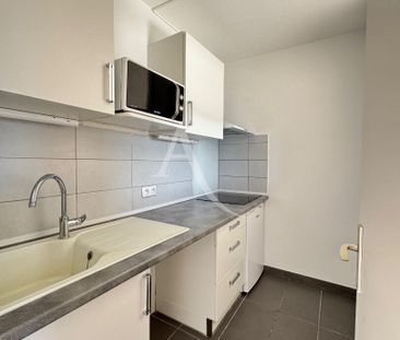 Location Appartement 1 pièce 31m² - Photo 3