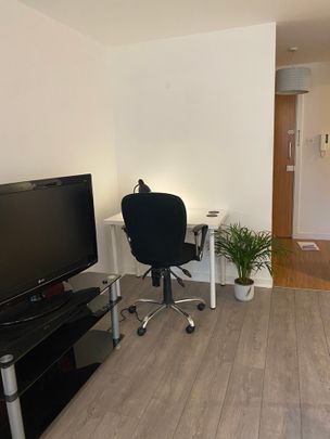 Studio Flat, Blackfriars Rd, G1 - Photo 1