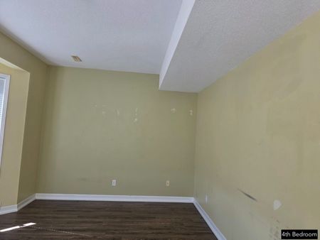 For Lease - 329 Edgehill Drive Unit# Upper, Barrie, Ontario - Photo 3