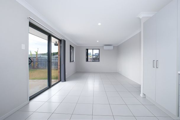 Stylish & Comfortable Family Home - Photo 1