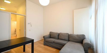 Gelijkvloers app. te huur in Antwerpen voor € 880 met 1 slaapkamer - Photo 2