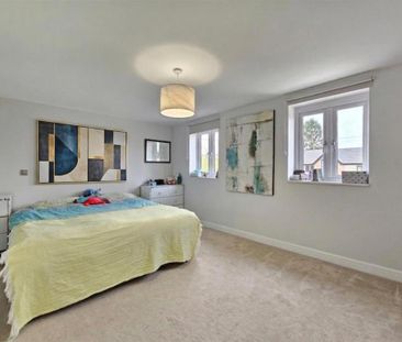 4 bedroom detached house to rent - Photo 6