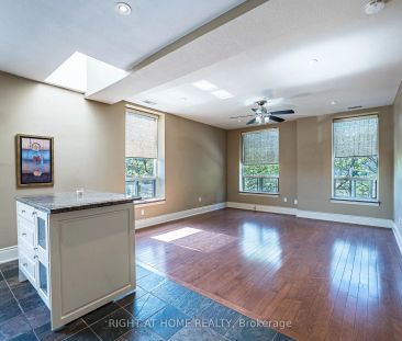 283 King Street E #302 - Photo 2