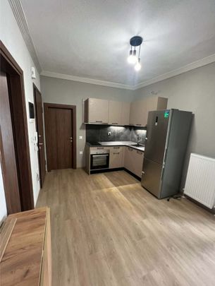 Ενοικίαση κατοικίας, 30 τ.μ., Θεσσαλονίκη, 450 € - Photo 1