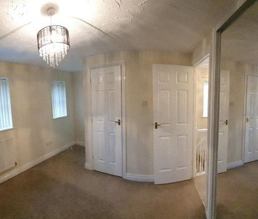 Tal Y Coed, Hendy, SWANSEA - Photo 3