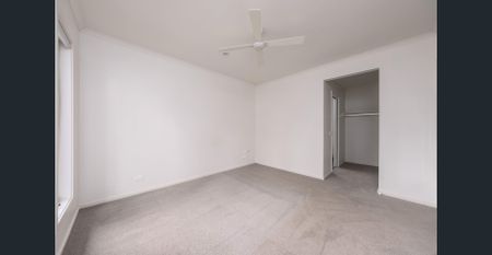 3 Bedroom home in central location - Photo 2