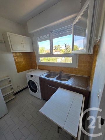 Location Appartement 1 pièce 39m² MONTPELLIER 34090 - Photo 2