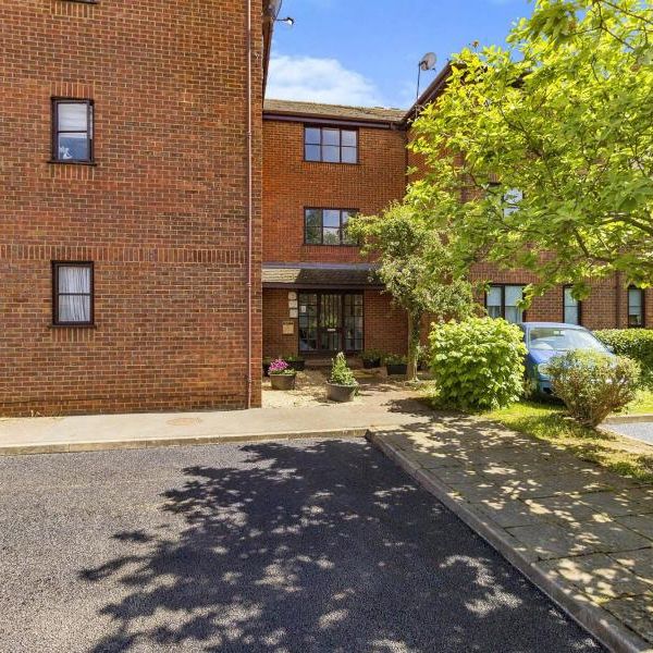 1 bedroom apartment to rent Cranbrook, Woburn Sands, Milton Keynes, Buckinghamshire, MK17 - Photo 1