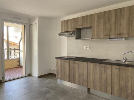 APPARTEMENT T3 62M - Photo 2