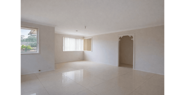 Spacious 3 Bedroom Home with Rumpus - Minutes to M7 - Photo 1