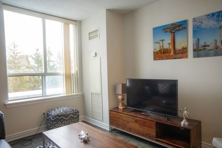 Times Avenue - Photo 2