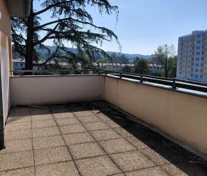 Location Appartement à LE PEAGE DE ROUSSILLON - Photo 1