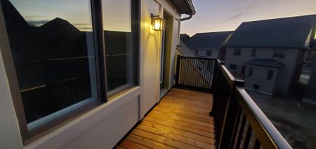 For Lease - 18 Kings hill Drive, Brampton, Ontario - Photo 2