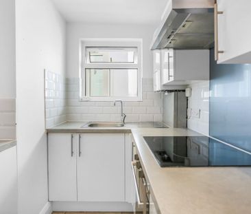 1 bedroom flat to rent - Photo 6