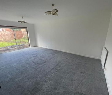 4 bedroom detached house to rent - Photo 1