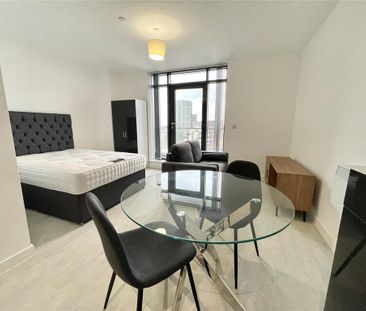 Studio to rent - Photo 6