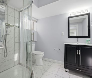 For Lease - 3 Radwell Crescent, Toronto, Ontario - Photo 2