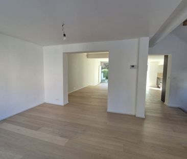 UCCLE - QUARTIER PARVIS ST PIERRE - foto 1