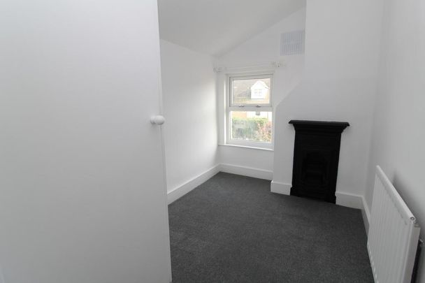 4 bedroom terraced house to rent - Photo 1